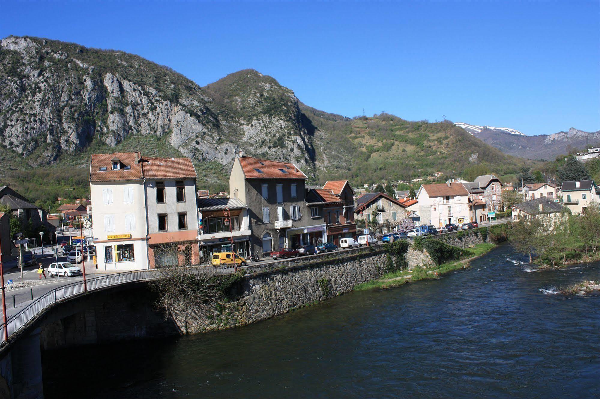Hotel Terranostra Tarascon-sur-Ariège Dış mekan fotoğraf